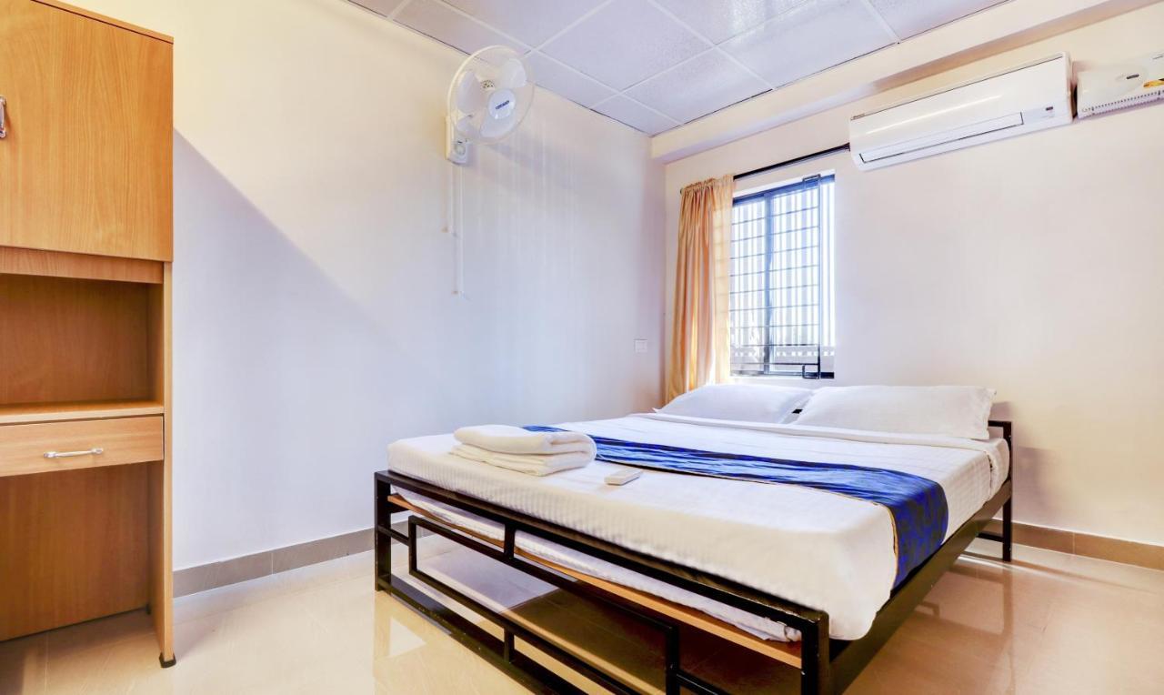 Tri-Star Presidency Cochin Hotel Kochi Esterno foto